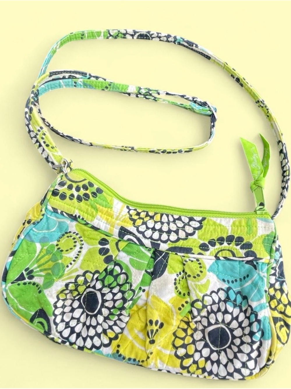 Vera Bradley retired Limes Up Green Floral Quilted Crossbody purse